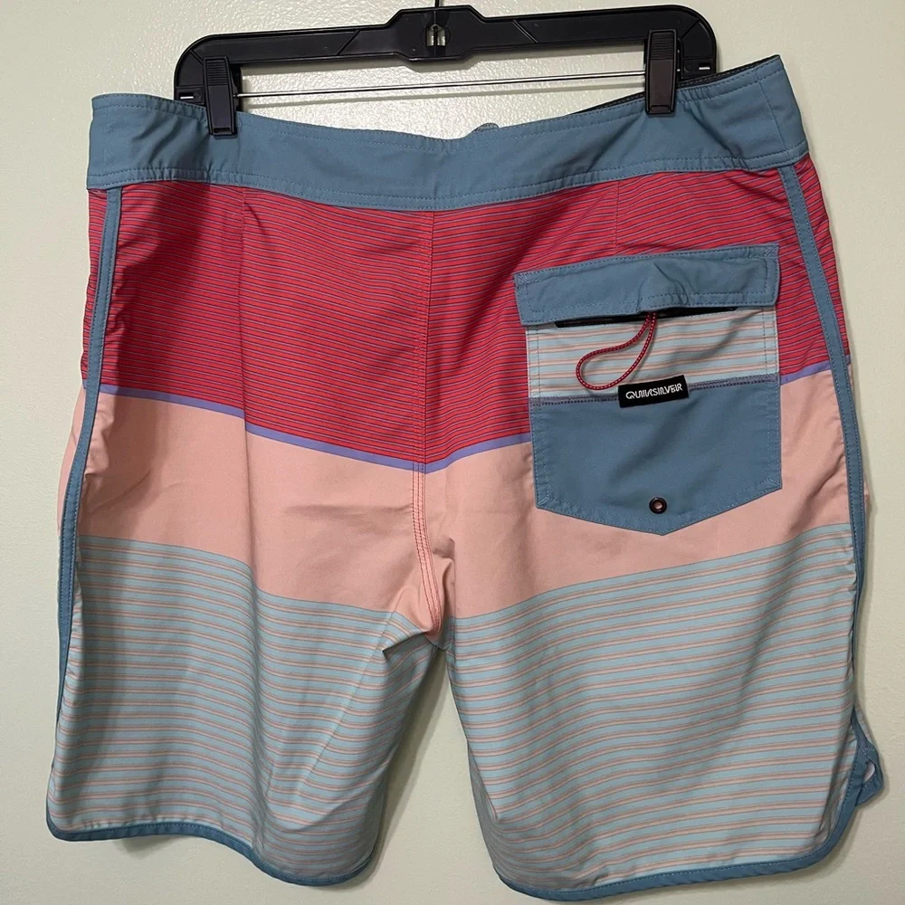 Quiksilver stylish board